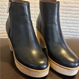 Antonio Melani Leather Side Zip Platform Bootie